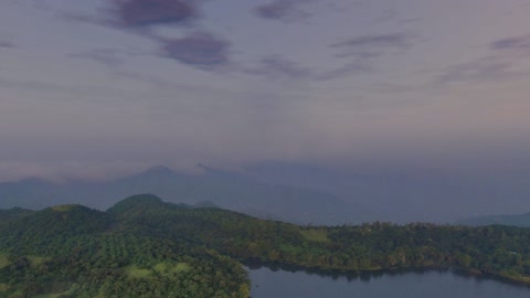 Green valley at sunset — Stillmotion