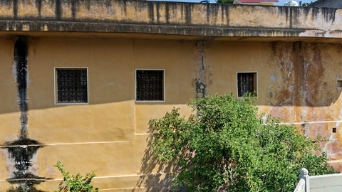 Historic stepwell and domed pavilions — Stillmotion