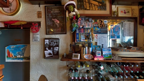Cozy seaside bar interior — Stillmotion