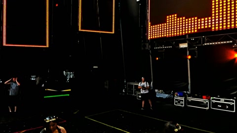 Concert stage with cheering crowd — Stillmotion