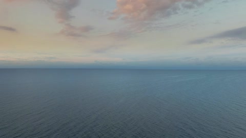 Cliffside coast at sunset — Stillmotion