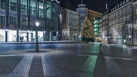 Historic plaza at night — Stillmotion