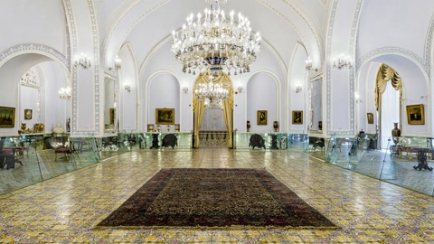 Ornate palace entrance hall — Stillmotion
