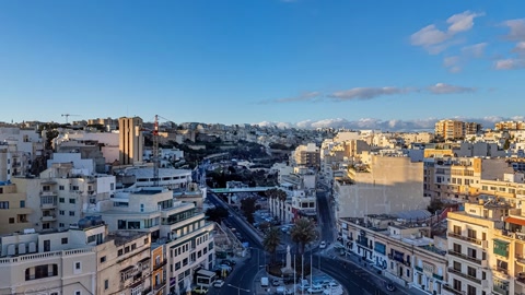 Urban waterfront cityscape with modern buildings — Stillmotion