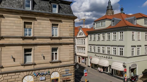 Historic town square with colorful buildings — Stillmotion