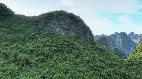Karst mountains and valley landscape — Stillmotion