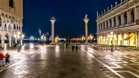 Piazza San Marco at night, Venice, Italy. — Stillmotion