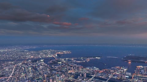 Twilight city skyline and clouds — Stillmotion
