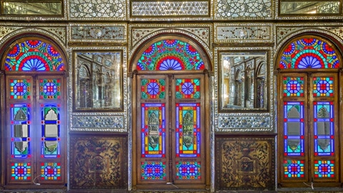 Ornate mirrored throne room interior — Stillmotion