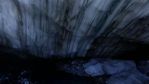 Glacier crevasse and ice formations — Stillmotion