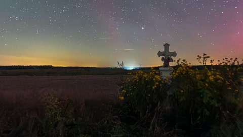 Wild field roads under starry sky — Stillmotion