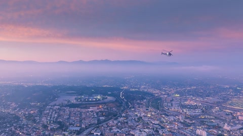 Aerial cityscape at sunset — Stillmotion