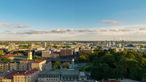 Historic city skyline and fortress towers — Stillmotion