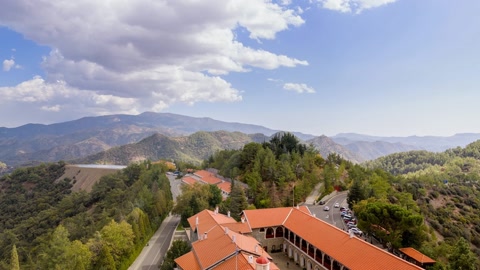 Mountain village with chapel — Stillmotion