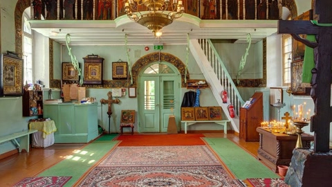 Ornate church hall interior — Stillmotion
