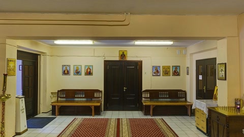 Orthodox church hallway with icons — Stillmotion