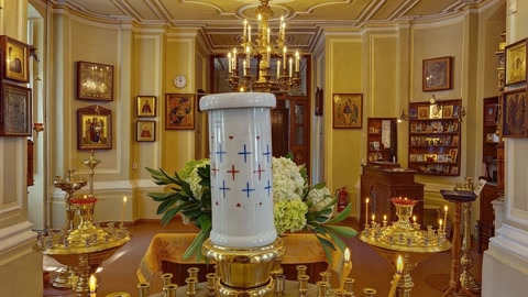 Ornate church entrance hall — Stillmotion