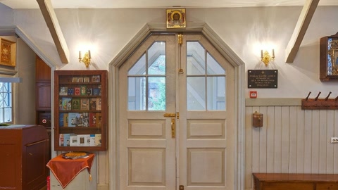 Orthodox church interior with icons and altar — Stillmotion