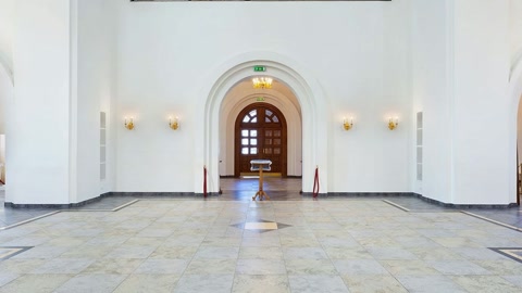 Orthodox church entrance hall — Stillmotion