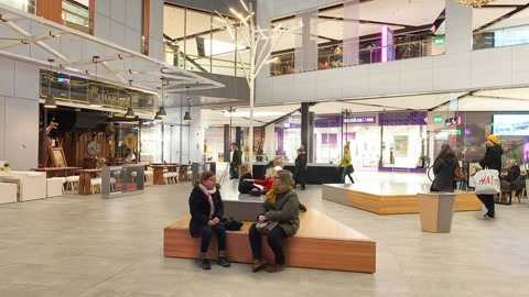 Indoor dining and shopping concourse — Stillmotion