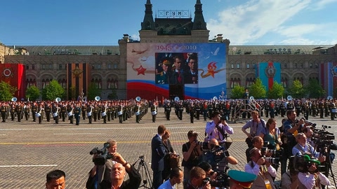 Ceremonial plaza with military audience — Stillmotion