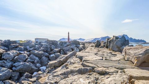 Rocky harbor with lighthouse — Stillmotion