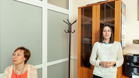 Computer room with multiple workstations — Stillmotion