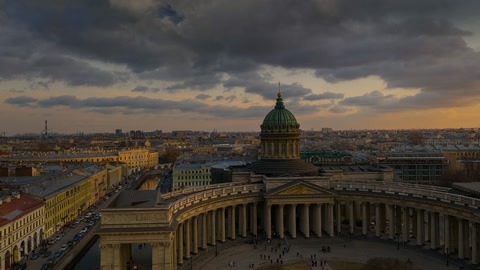 Historic city buildings under cloudy skies — Stillmotion