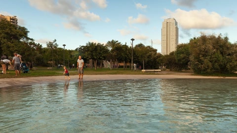 Children playing in shallow water — Stillmotion
