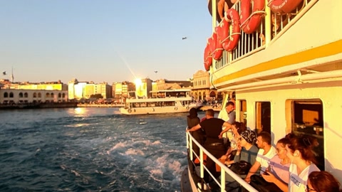 Passengers on ferry with harbor view — Stillmotion