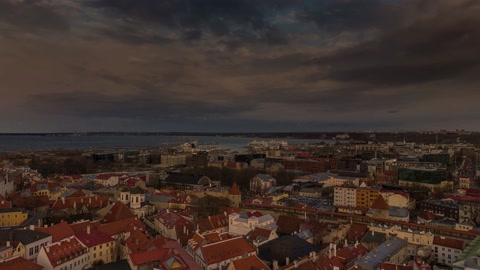 Historic city rooftops at sunset — Stillmotion