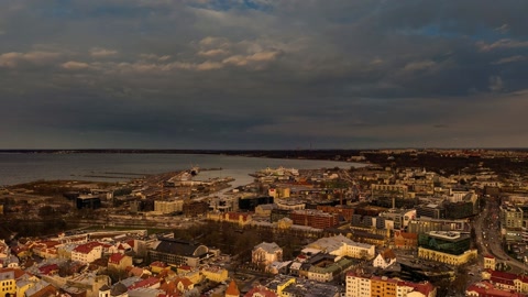 Aerial cityscape with historic buildings — Stillmotion
