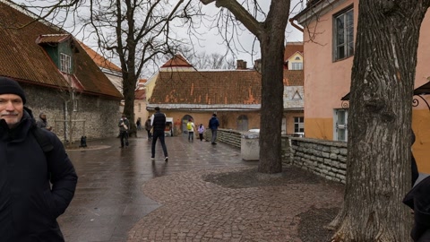 Historic city rooftops and viewpoints — Stillmotion