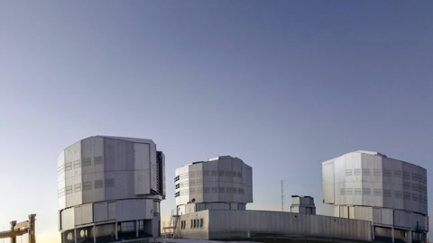 Sunset panorama at the VLT — Stillmotion