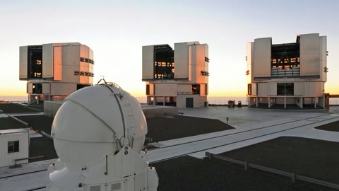 360Â° panorama of the VLT platform at sunset — Stillmotion